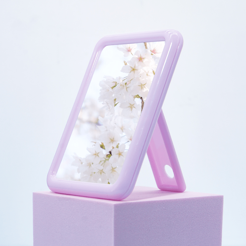 Portable Princess Vanity Mirror for Makeup Application