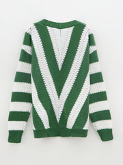  Chevron Print Eyelet Embroidery V Neck Sweater