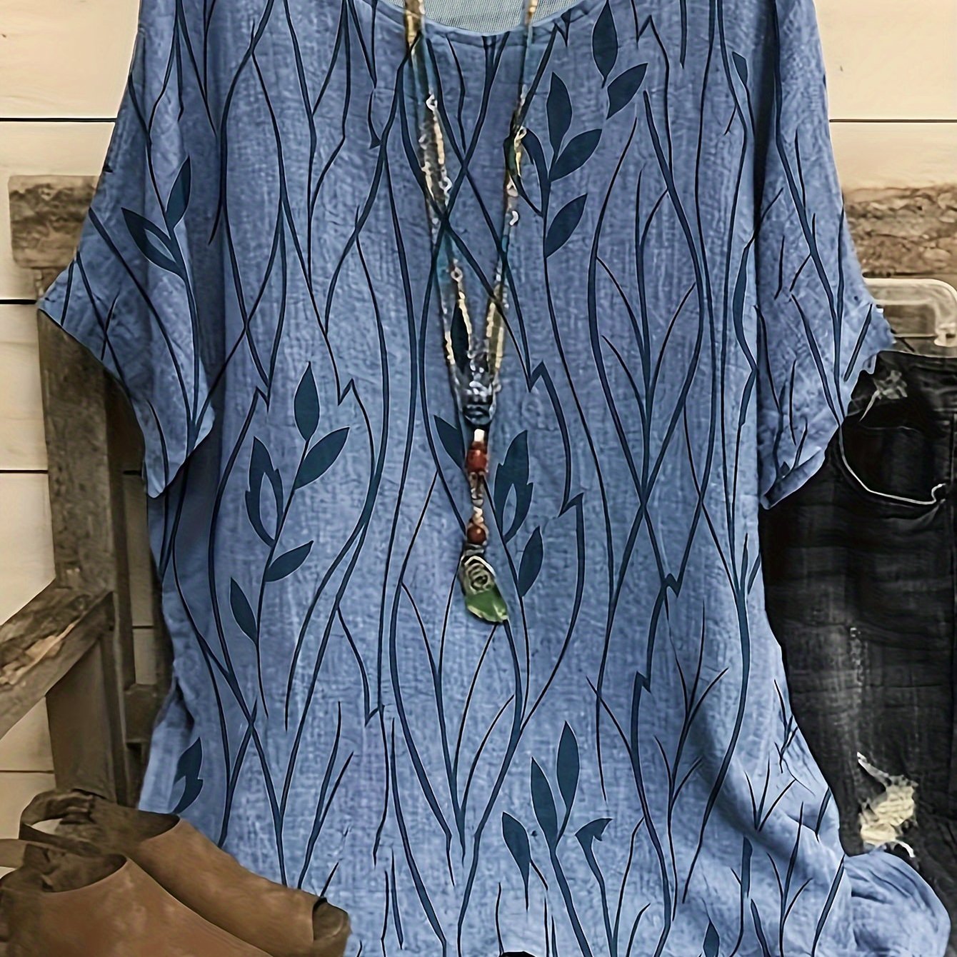  Floral Print Round Neck Half Sleeve Tee
