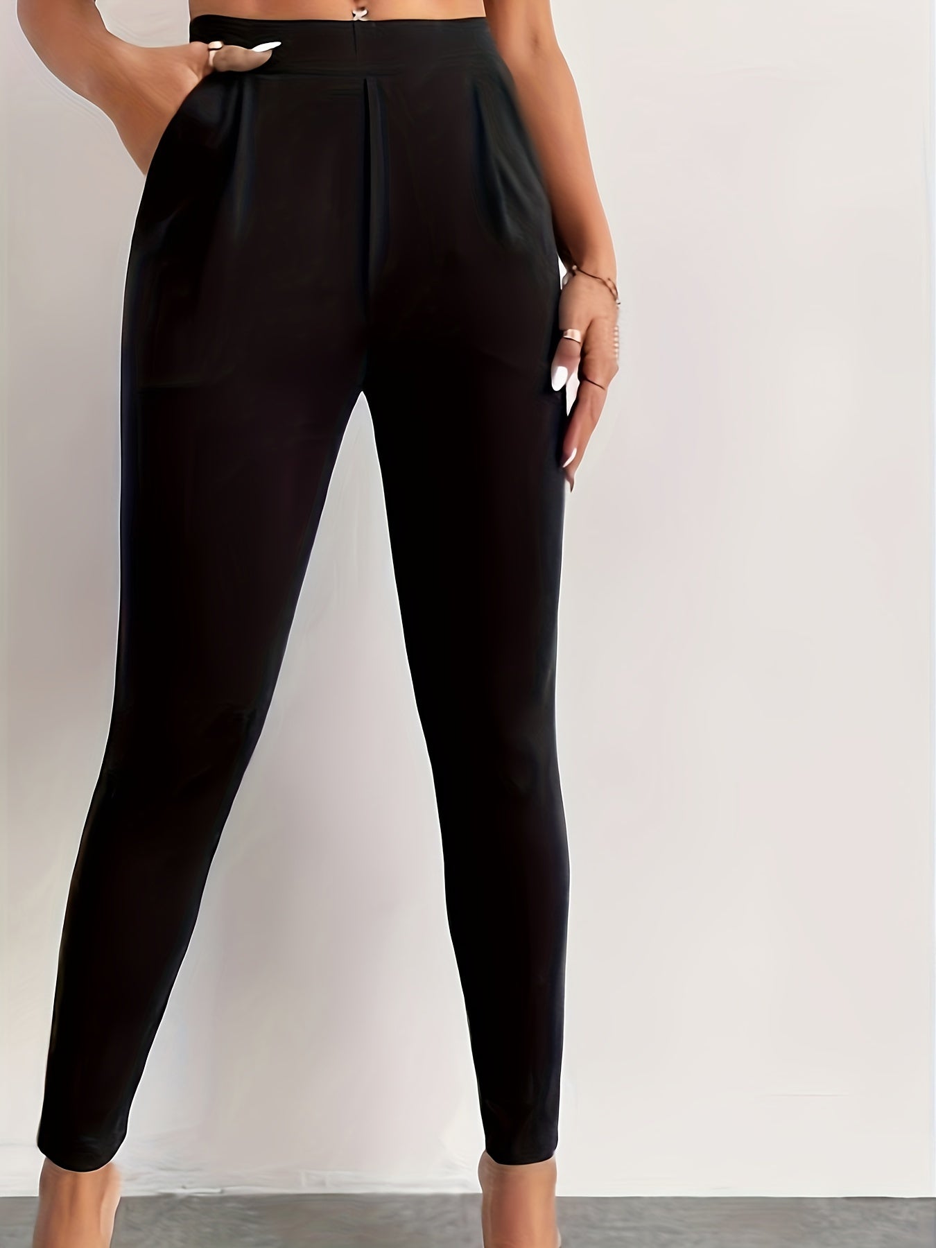  High Rise Tapered Leg Trousers With Pockets