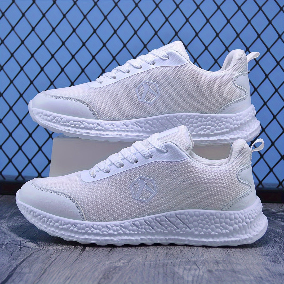 Mesh Breathable Sports Shoes Lightweight Anti Slip Travel Walking Shoes