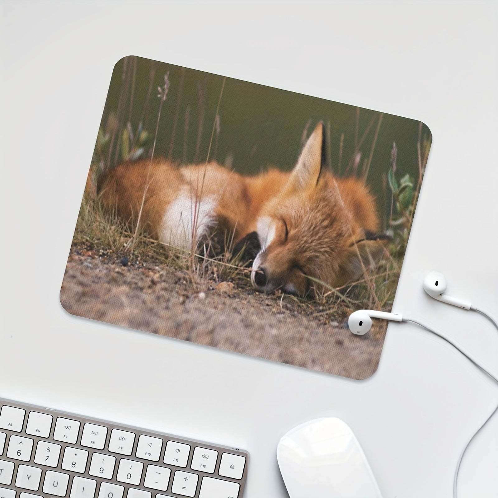 Gaming Mouse Pad Non slip Rubber Mat for Computers Laptops Office - Sleeping Fox