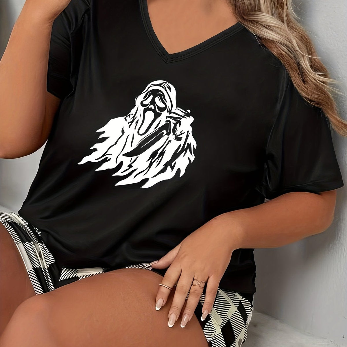  Halloween Ghost Print V Neck Pajama Top