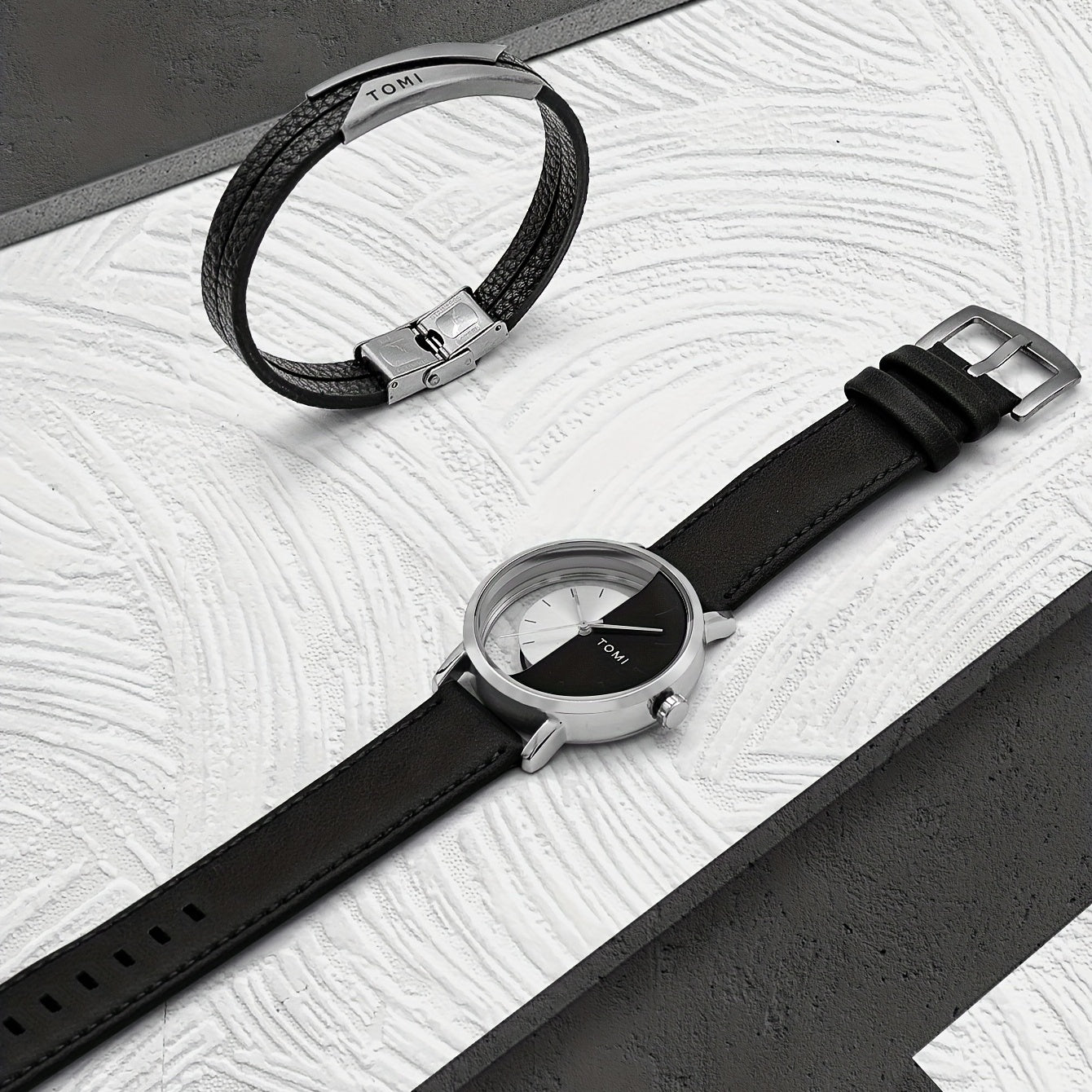 Men's Round Dial Quartz Watch & Letter Detail Bracelet Set