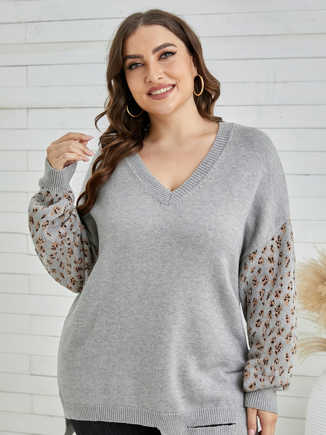  Leopard Print V Neck Long Sleeve Sweater Women's Plus Casual Sweater