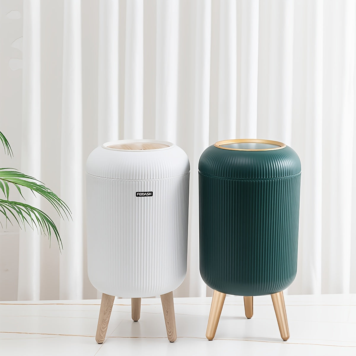 9.5L Odor-proof Trash Bin with Lid, Minimalist Design