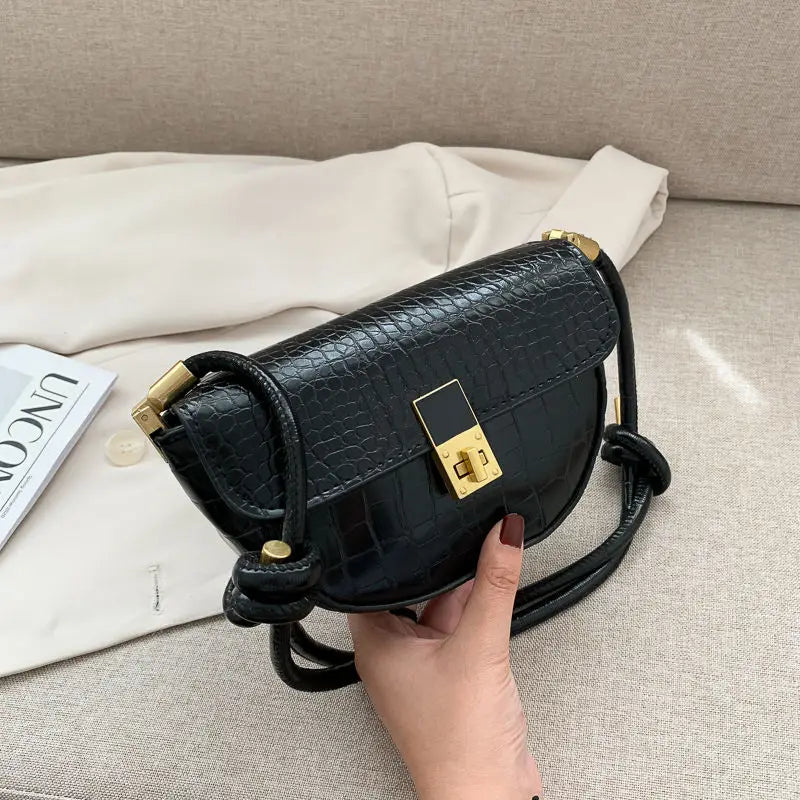 Women's Crossbody Bag with Adjustable Strap and Zipper Closure