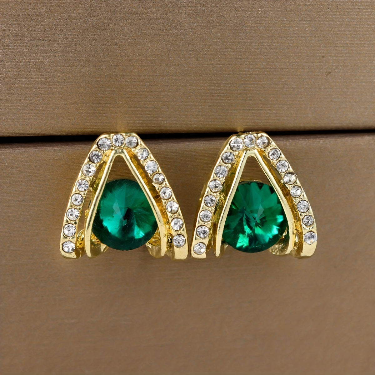 Green Stone Stud Earrings 18K Plated Women Girls 1Pair