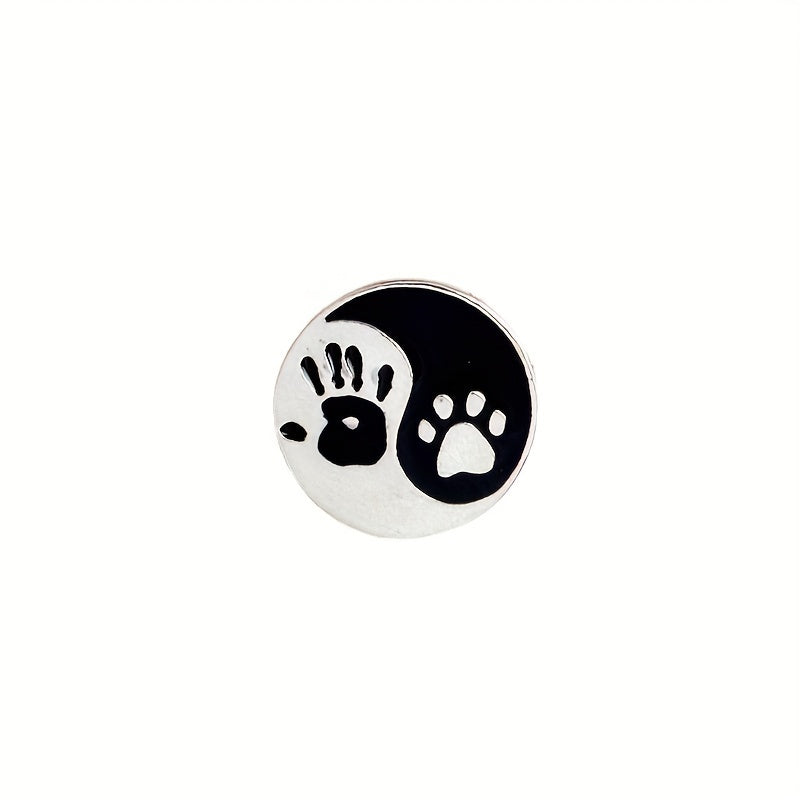 Men's Cat Claw Palm Tai Chi Brooch Button