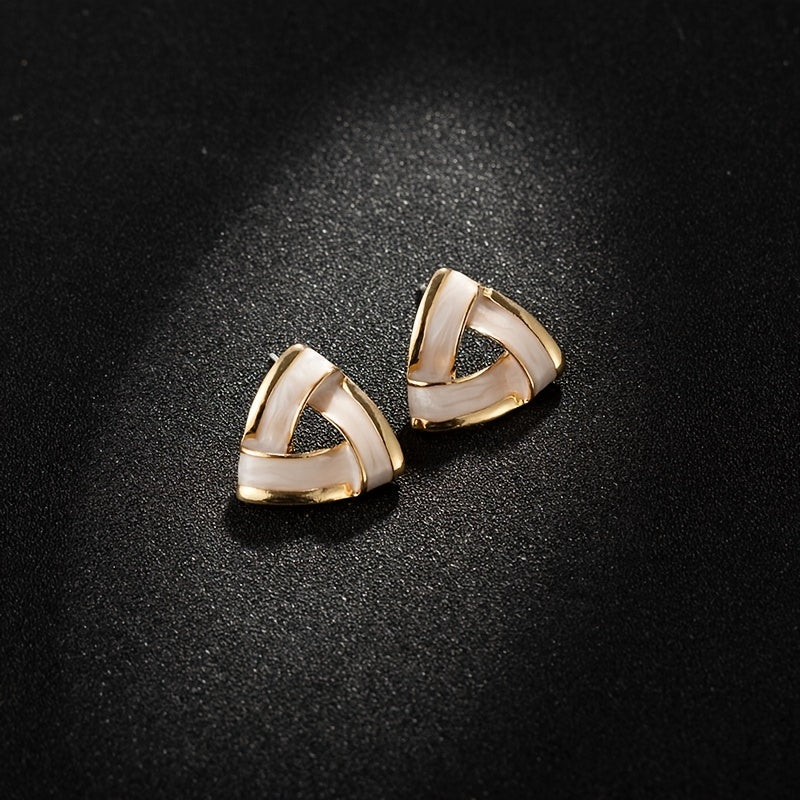 Alloy Triangle Stud Earrings Female Temperament Ear Jewelry 1Pair