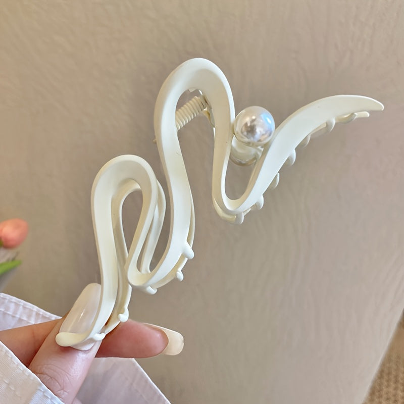 Niche Cold Wind Hair Clip for Women