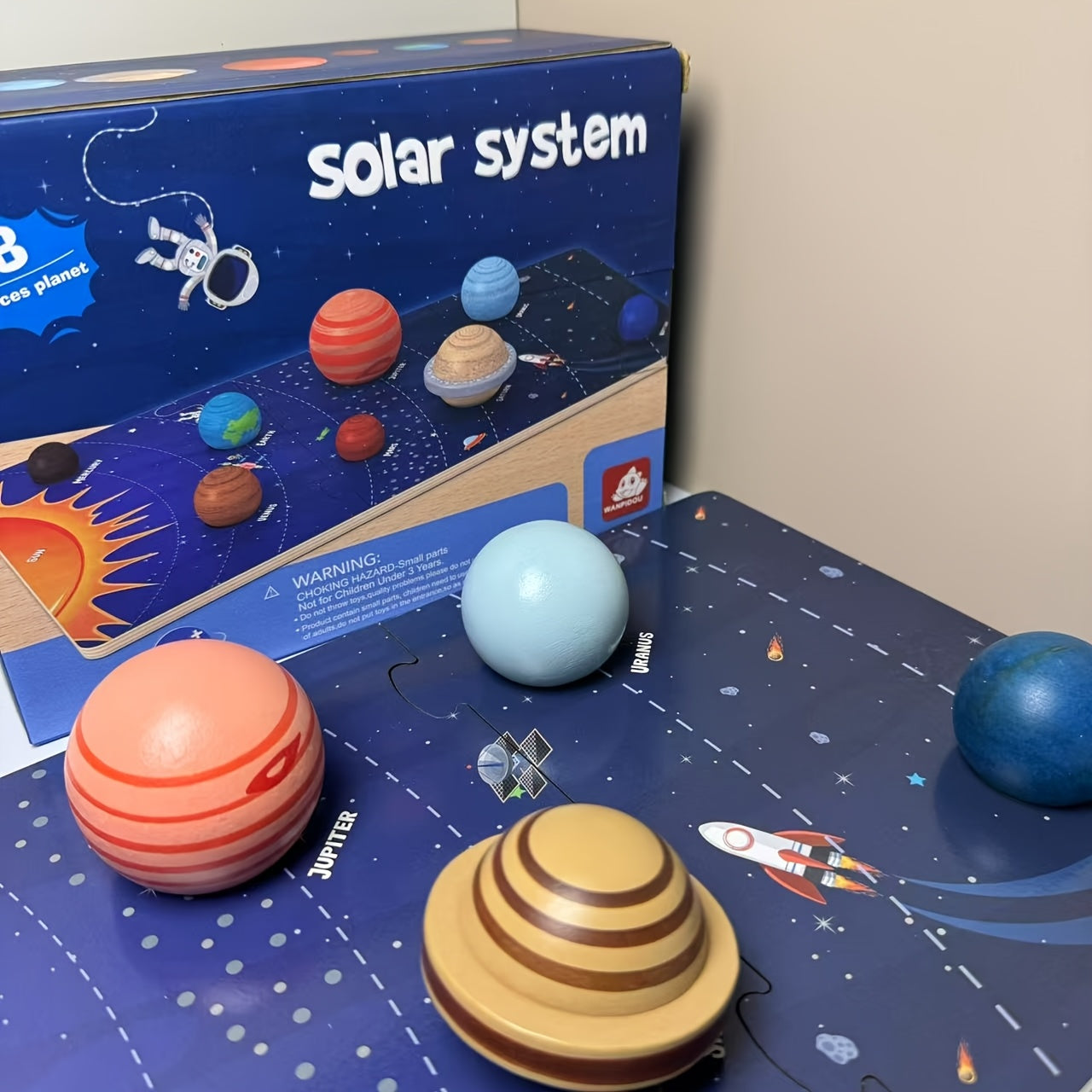 Educational Wooden Toy Set: 8 Planets Size Comparison & Recognition