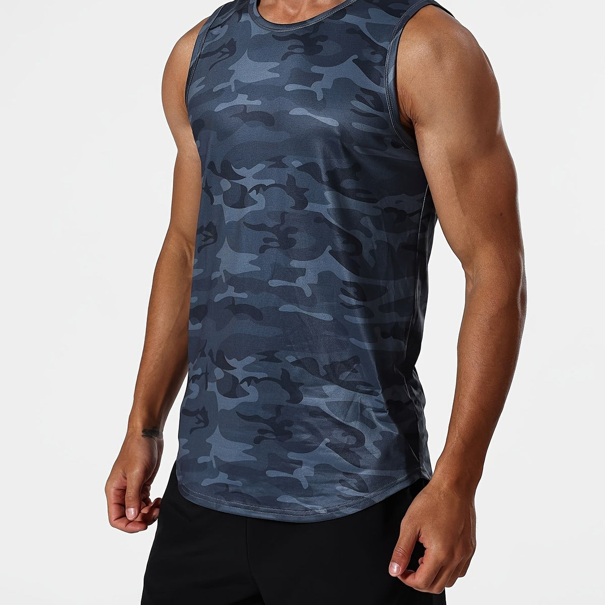 Men's Camo Tank Top for Summer Fitness & Workouts