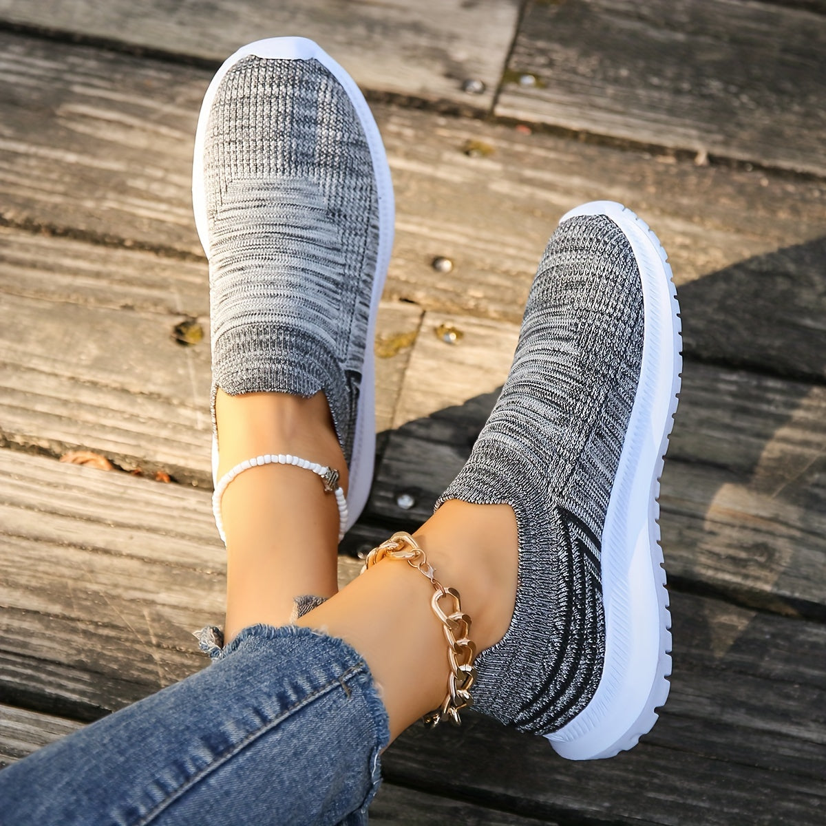Women's Knit Breathable Mesh Athletic Running Shoes Slip on Walking Shoes