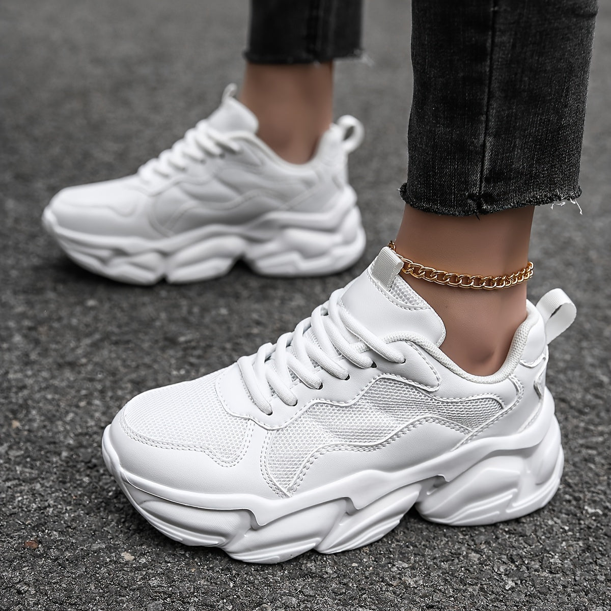 Women's Non Slip Platform Sneakers Comfortable Lace Up Sports Shoes