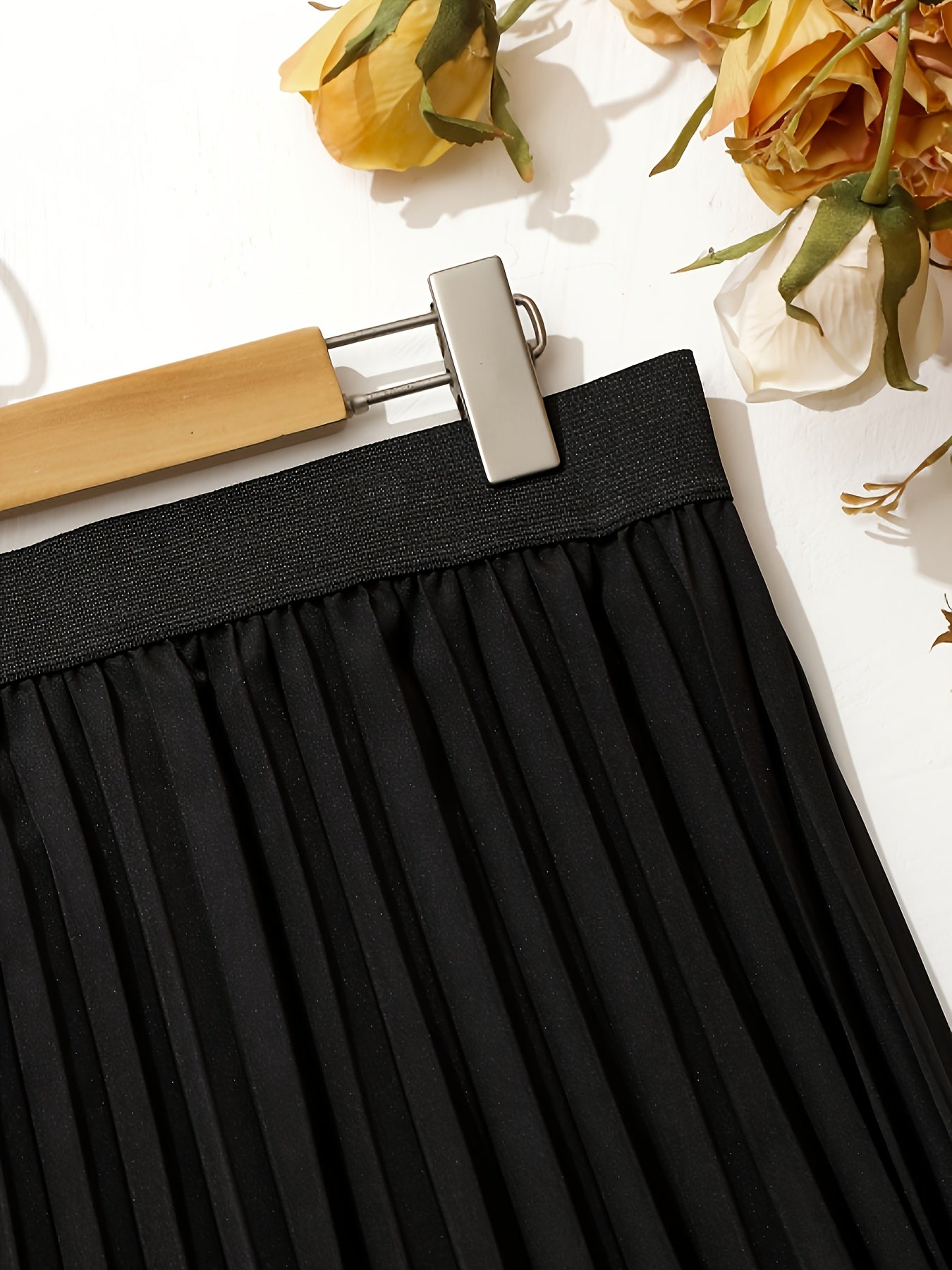  Solid Elastic Waisted A line Swing Skirt