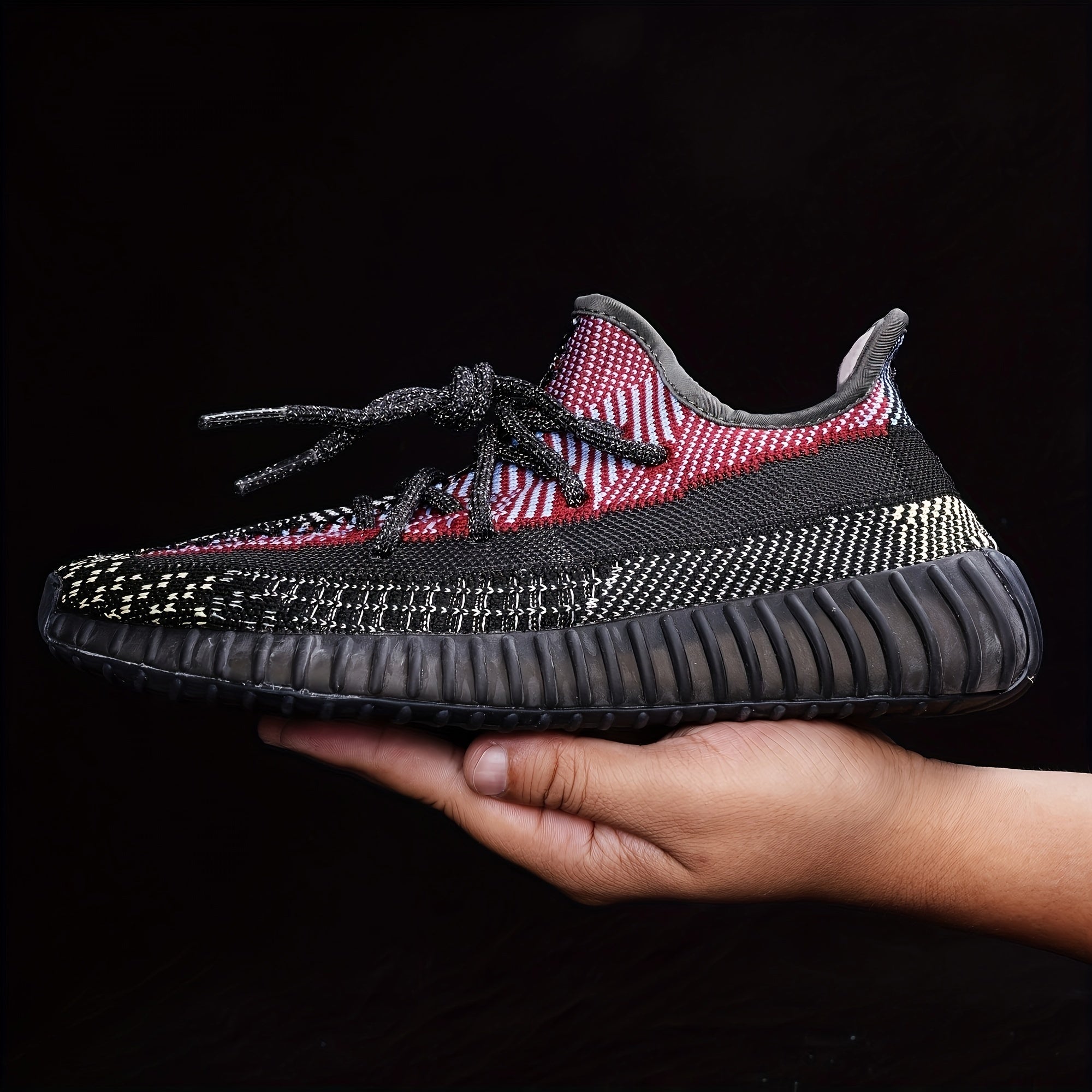 Men's Breathable Knit Sneakers Lightweight Running Shoes