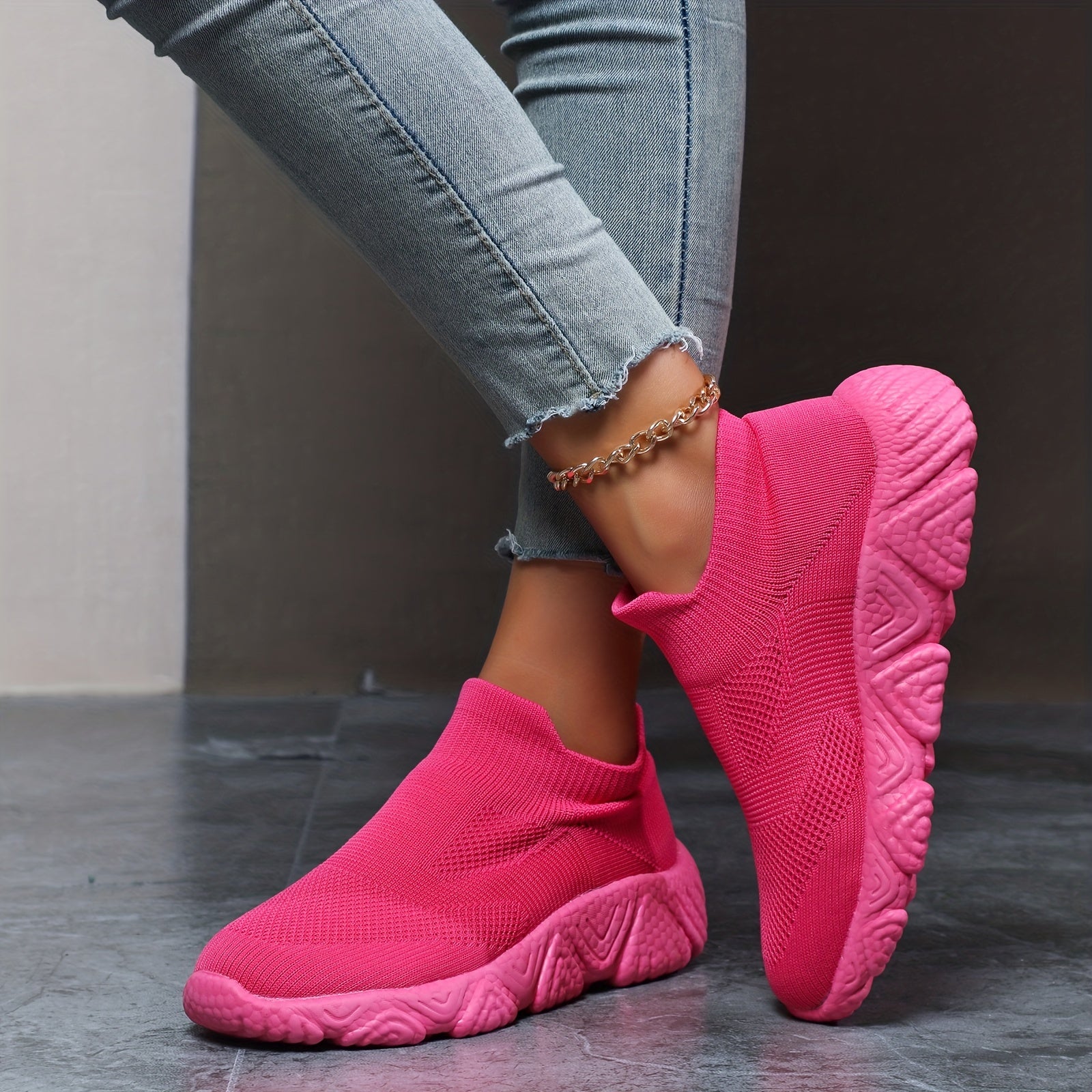 Comfortable Woven Shoes Lightweight Sports Sneakers for Running