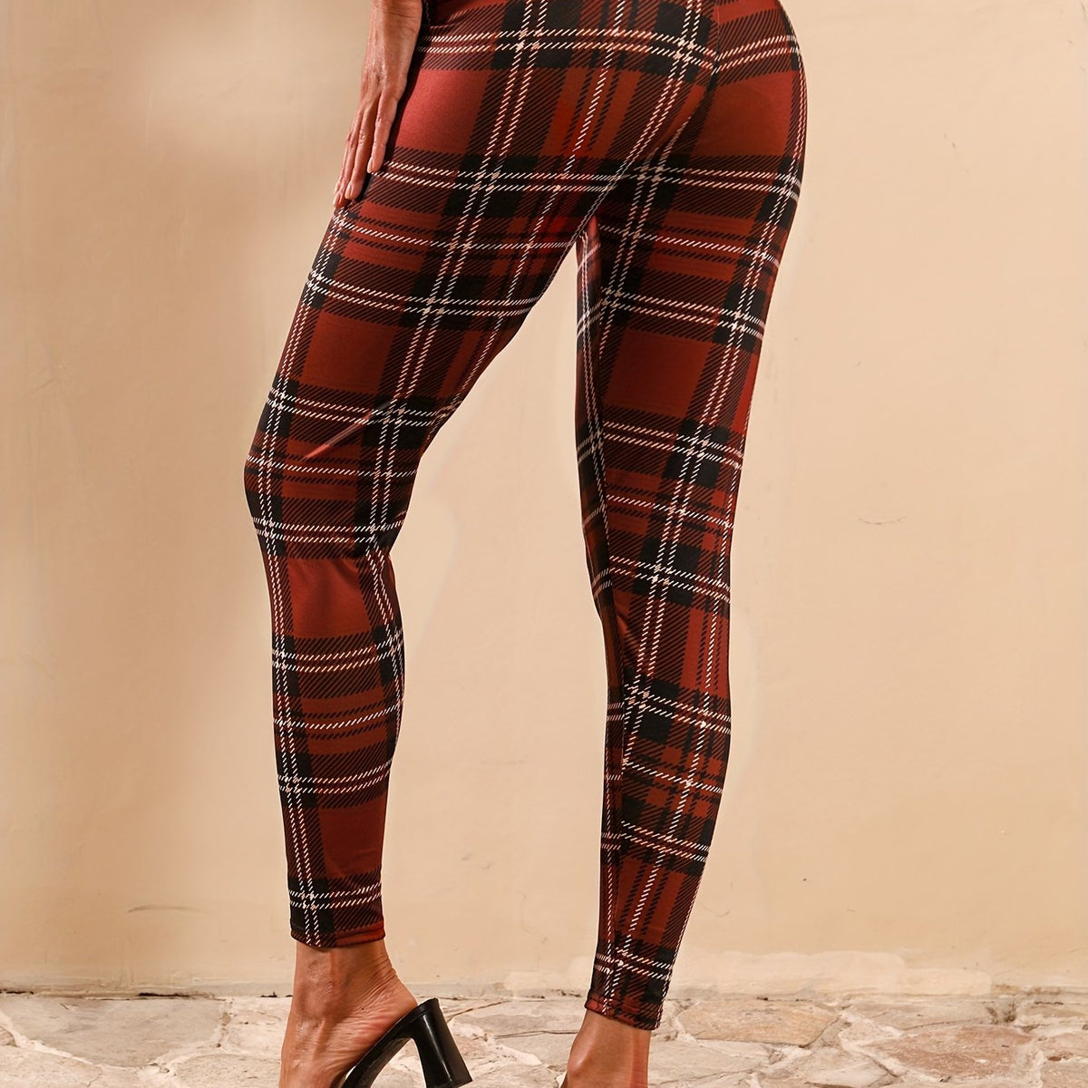 Plaid Print Yoga Leggings Slim Fit Stretchy Activewear