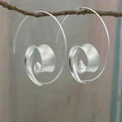 Golden Silvery Dangle Earrings Retro Style Silver Plated Jewelry