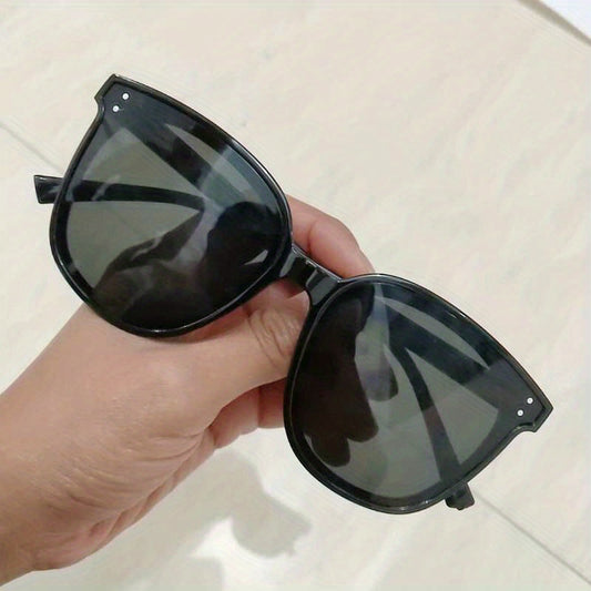 Casual Rivet UV400 Square Sunglasses For Driving