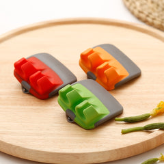 Rubber Finger Grip Vegetable Peeler Comfortable to Peel Pumpkin