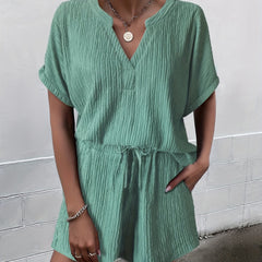 Solid Textured Two Piece Set Short Sleeve Top & Pocket Shorts Outfit