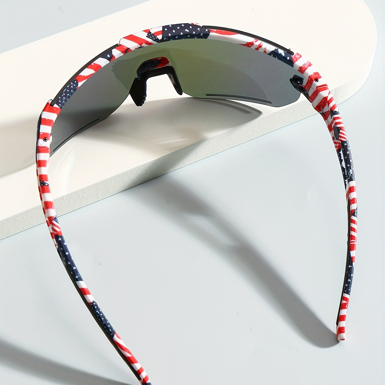 Unisex UV Protection Sunglasses Windproof Glasses