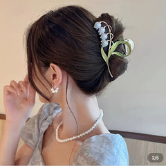 Lily Metal Hair Claw Clip Strong Hold Grip Hair Jaw Clip
