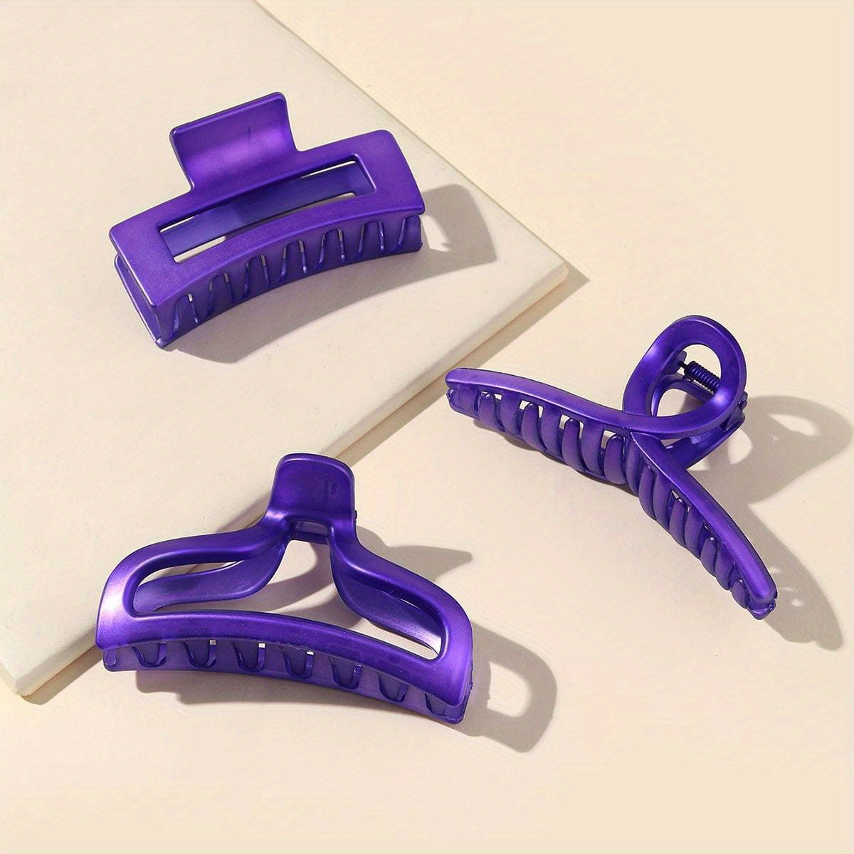 3pcs Large Hair Claw Transparent Plastic Shark Claw Style Hair Accessories