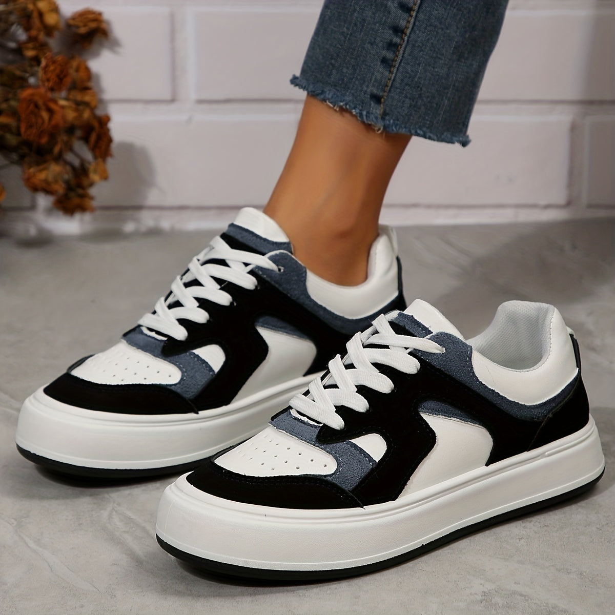 Women's Classic Sports Sneakers Casual Platform Flat Shoes