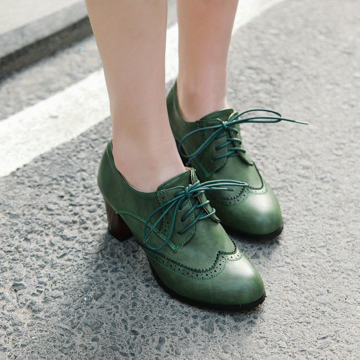 Green High Heel Oxfords Lace Up Faux Leather Stacked Heel Shoes