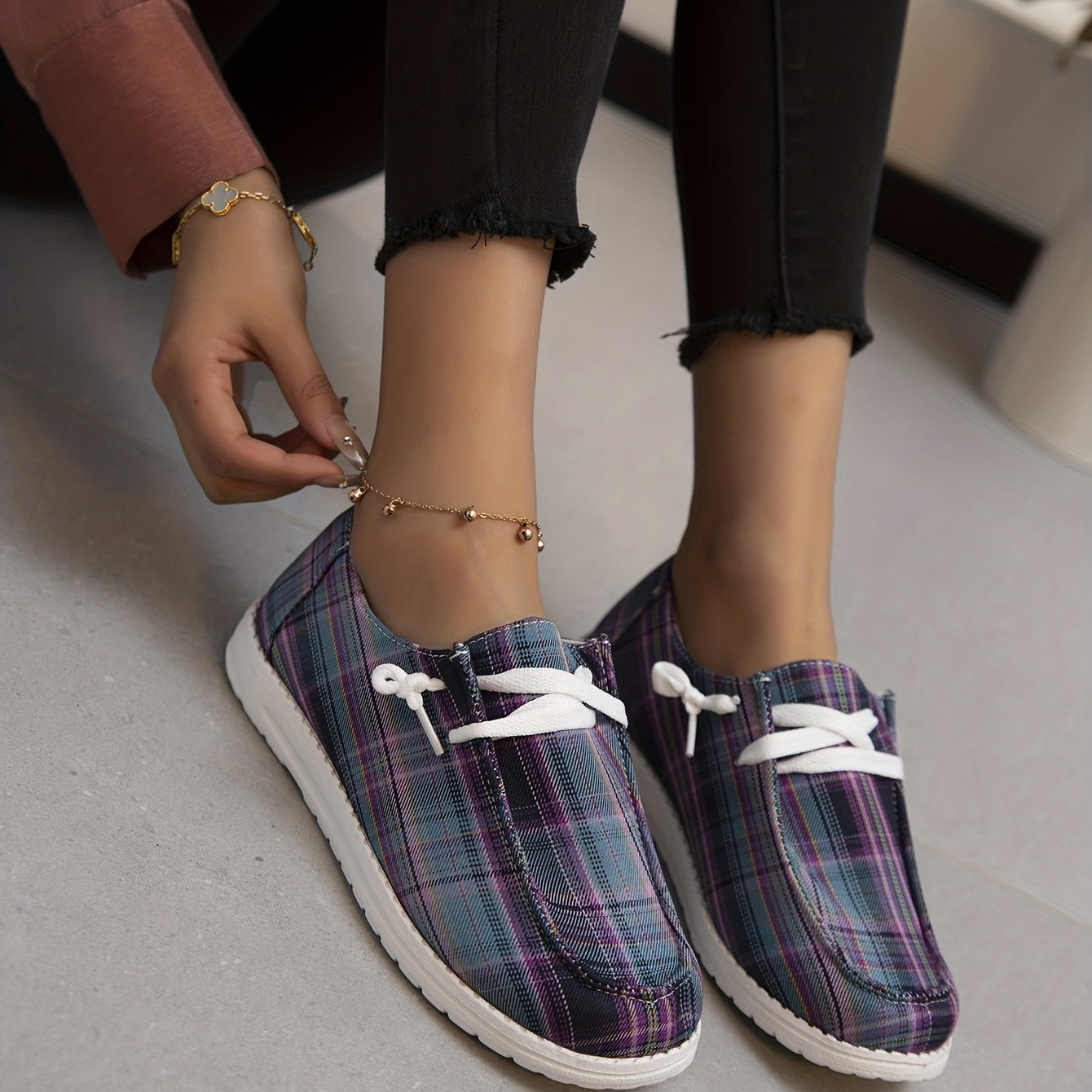 Women's Plaid Canvas Shoes Lace Up Lightweight Comfortable Outdoor Shoes