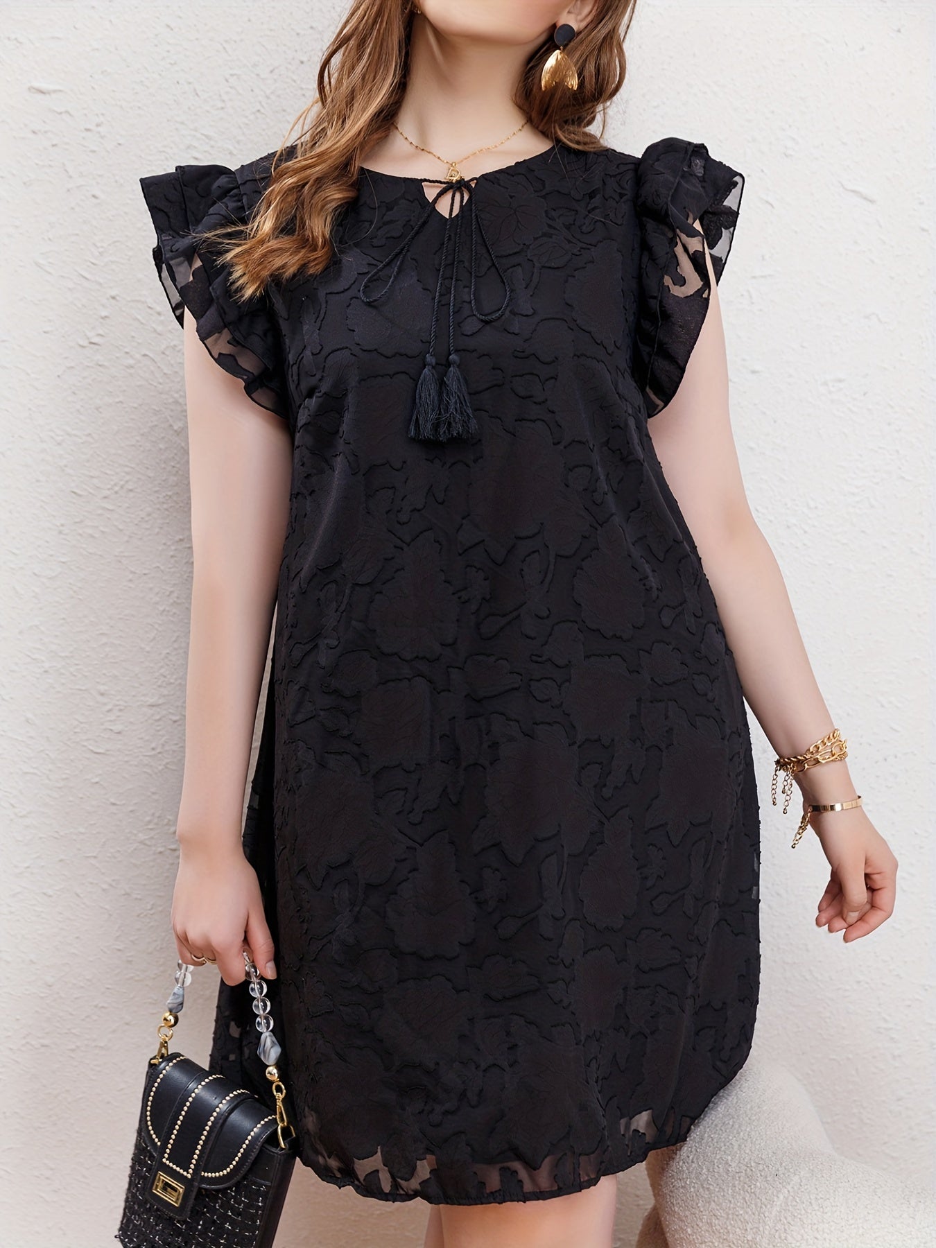  Lace Ruffle Sleeve Round Neck Tassel Tie Dress