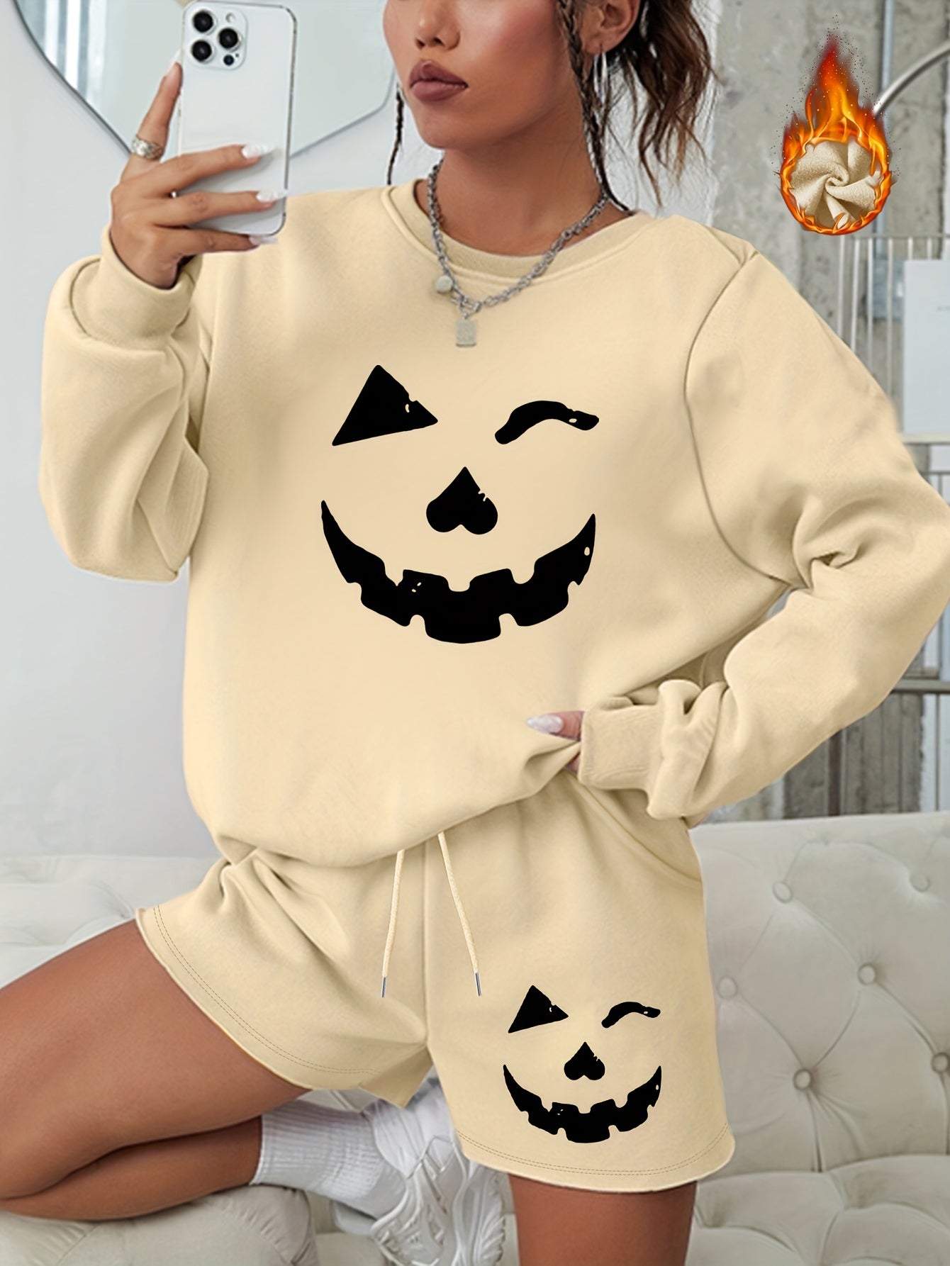 Plus Size Women's Ghost Face Print Sweatshirt & Shorts Outfit Set