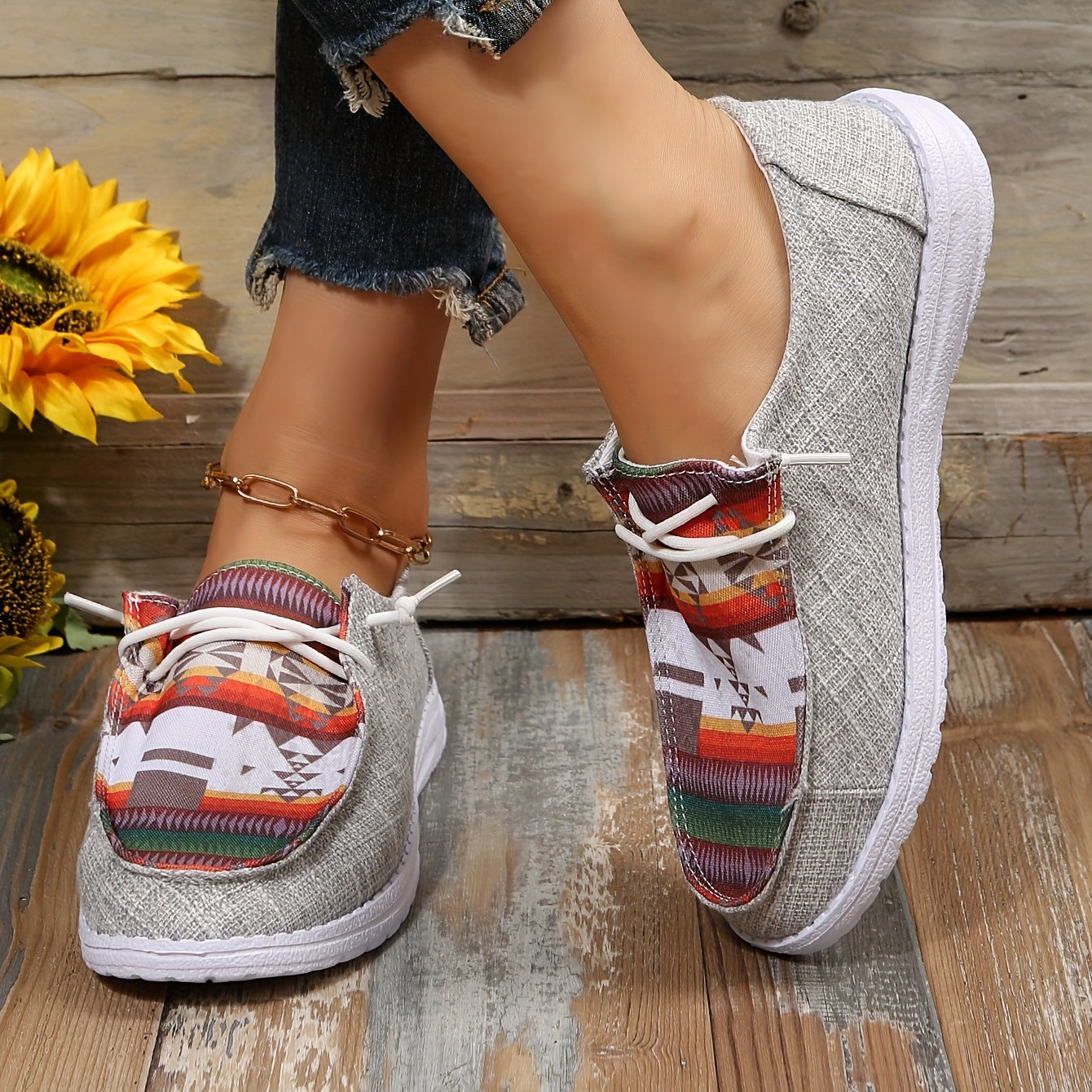Geometric Print Canvas Low Top Lace Up Flat Casual Shoes