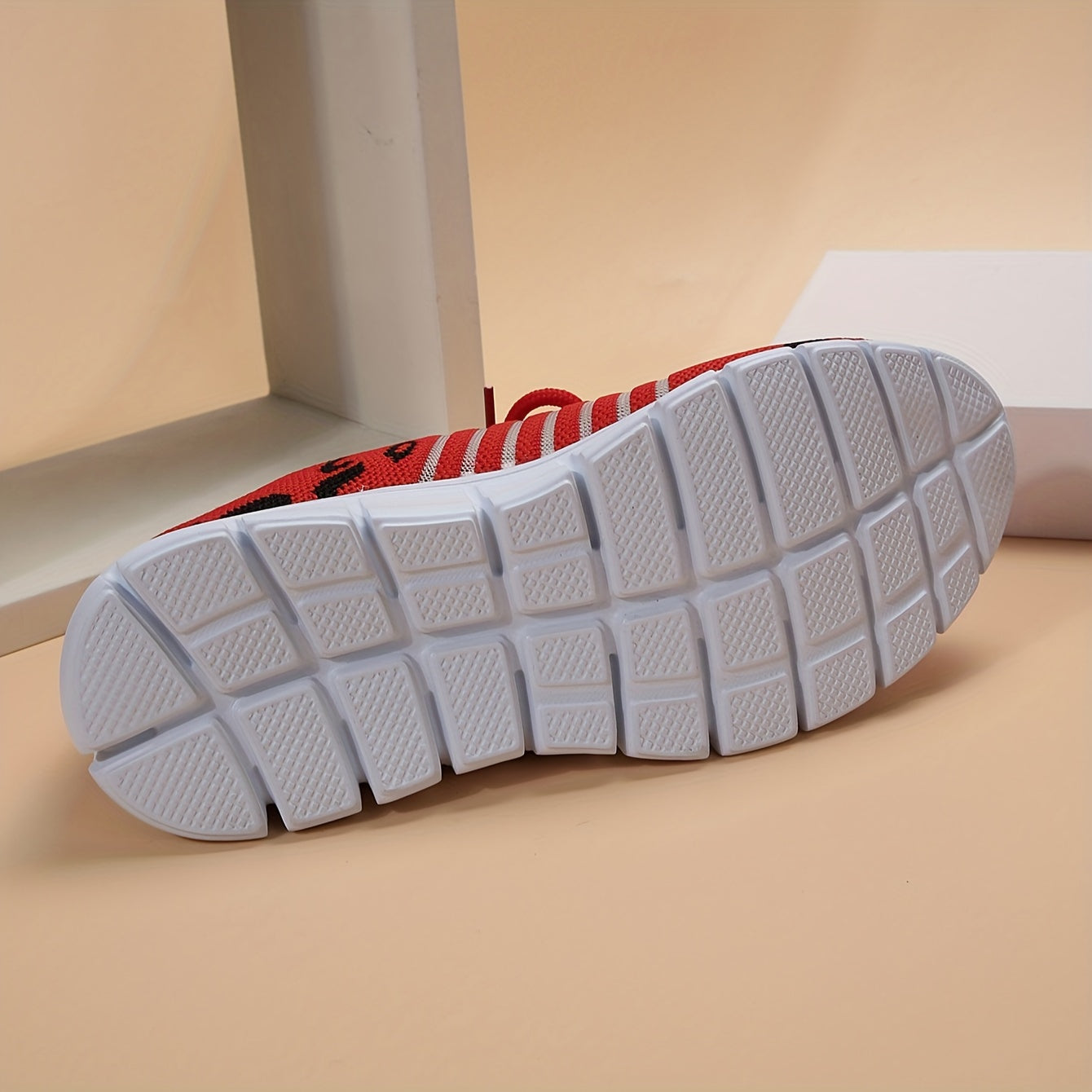 Leopard Pattern Lace Up Running Sneakers Lightweight And Breathable