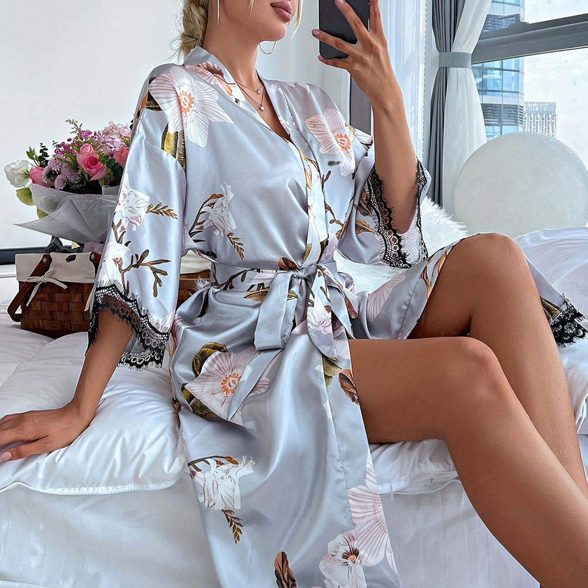 Floral Print Night Robe Lace Trim V Neck Robe Women's Sleepwear