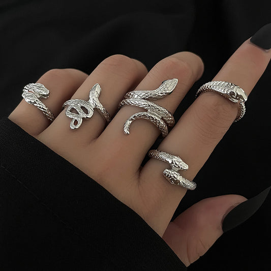 Vintage Snake Series Rhinestone Inlaid Women's Ring Set
