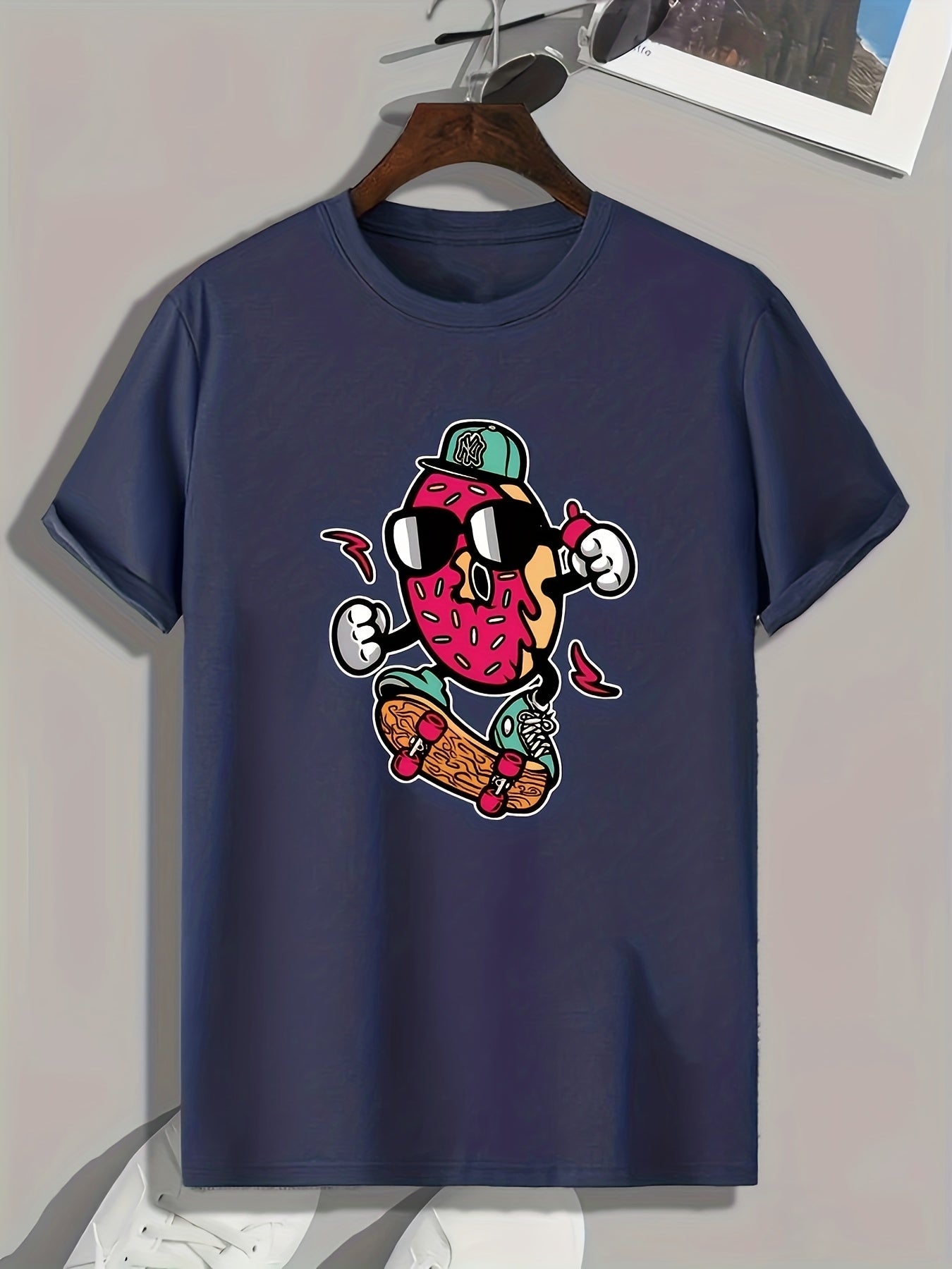 Skateboarding Print Men's Graphic T-shirt
