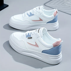 Women's Letter Patch Skate Shoes Low Top Lace Up Shoes
