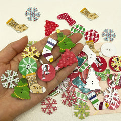 50pcs Christmas Mixed Wooden Crafts Buttons Snowflake Sewing DIY Decorative