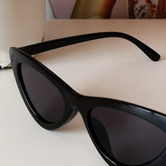 Triangle Cat Eye Sunglasses Anti Glare UV400