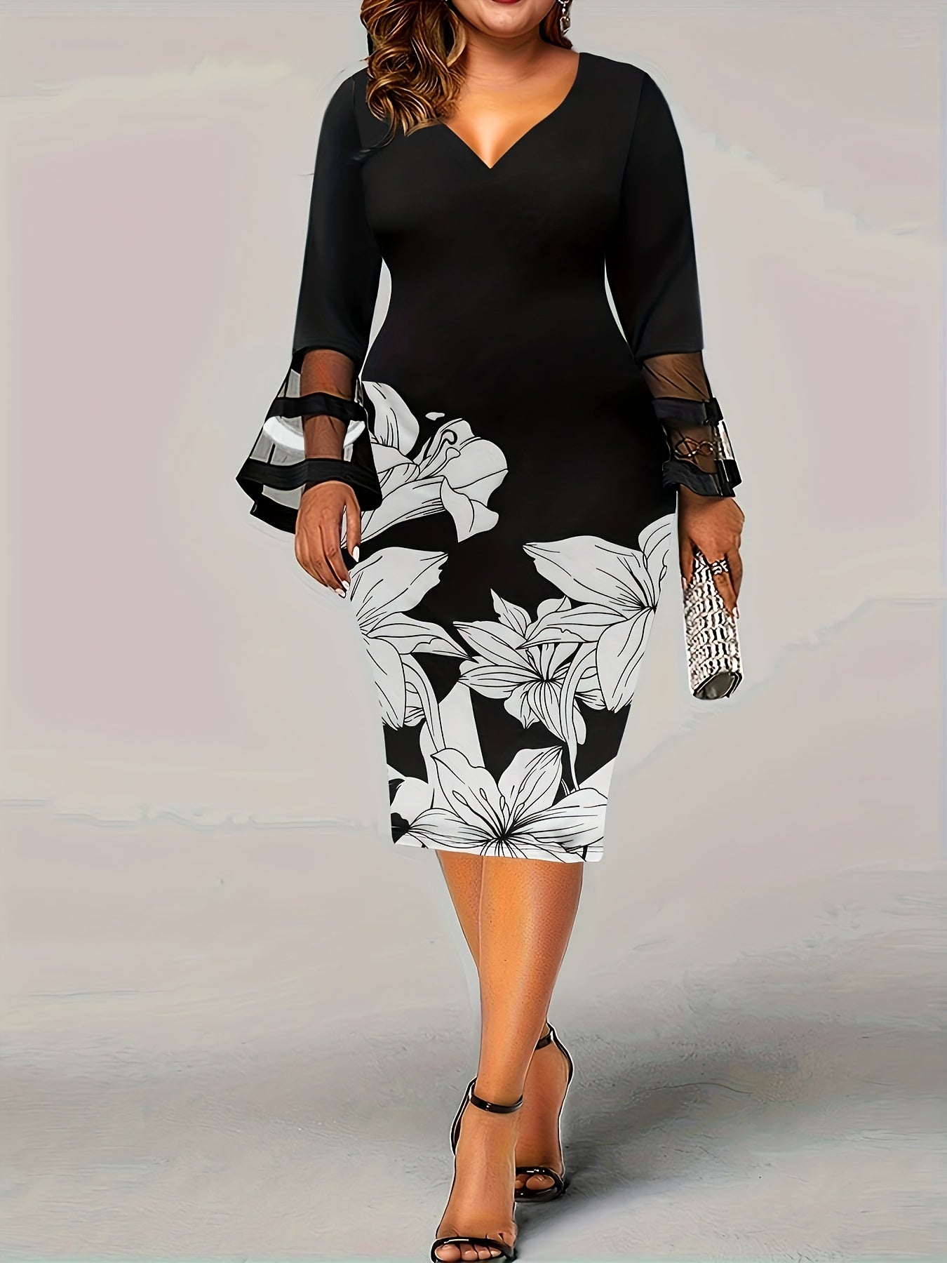  Floral Print Mesh Bell Sleeve V Neck Midi Dress