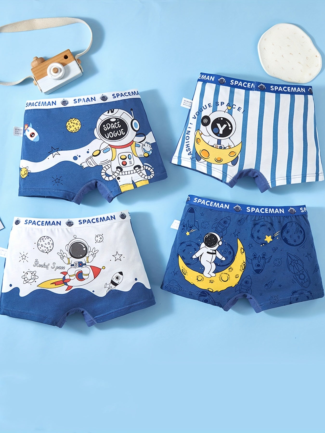 4pcs Astronaut Print Boxer Briefs for Boys