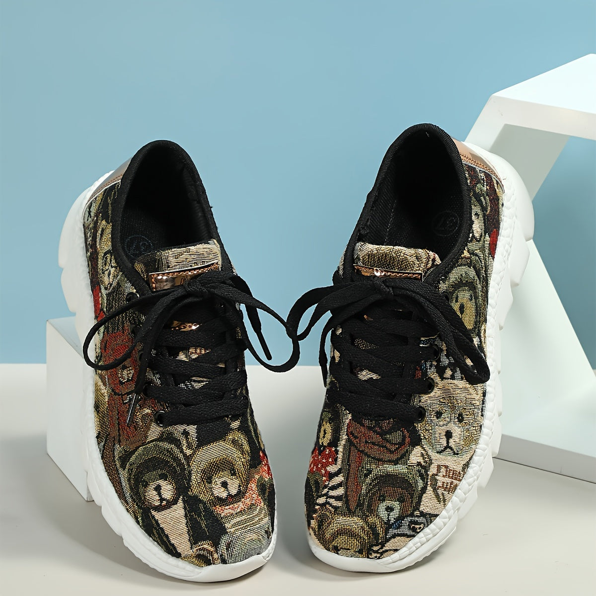 Bear Print Mesh Breathable Running Shoes Lightweight Sneakers