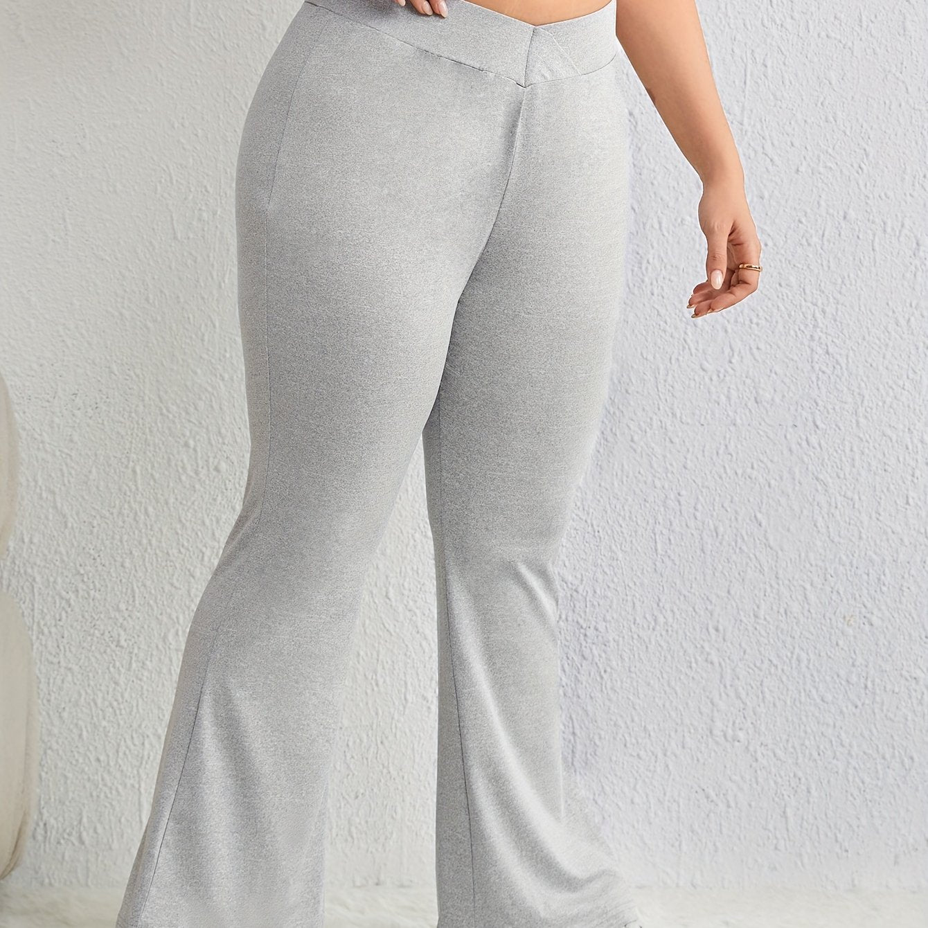  Women's Solid Flared Leg High Rise Trousers