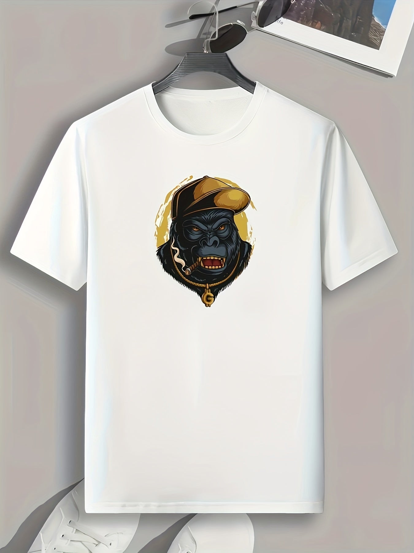 Chimpanzee Print Men's Comfy T shirt