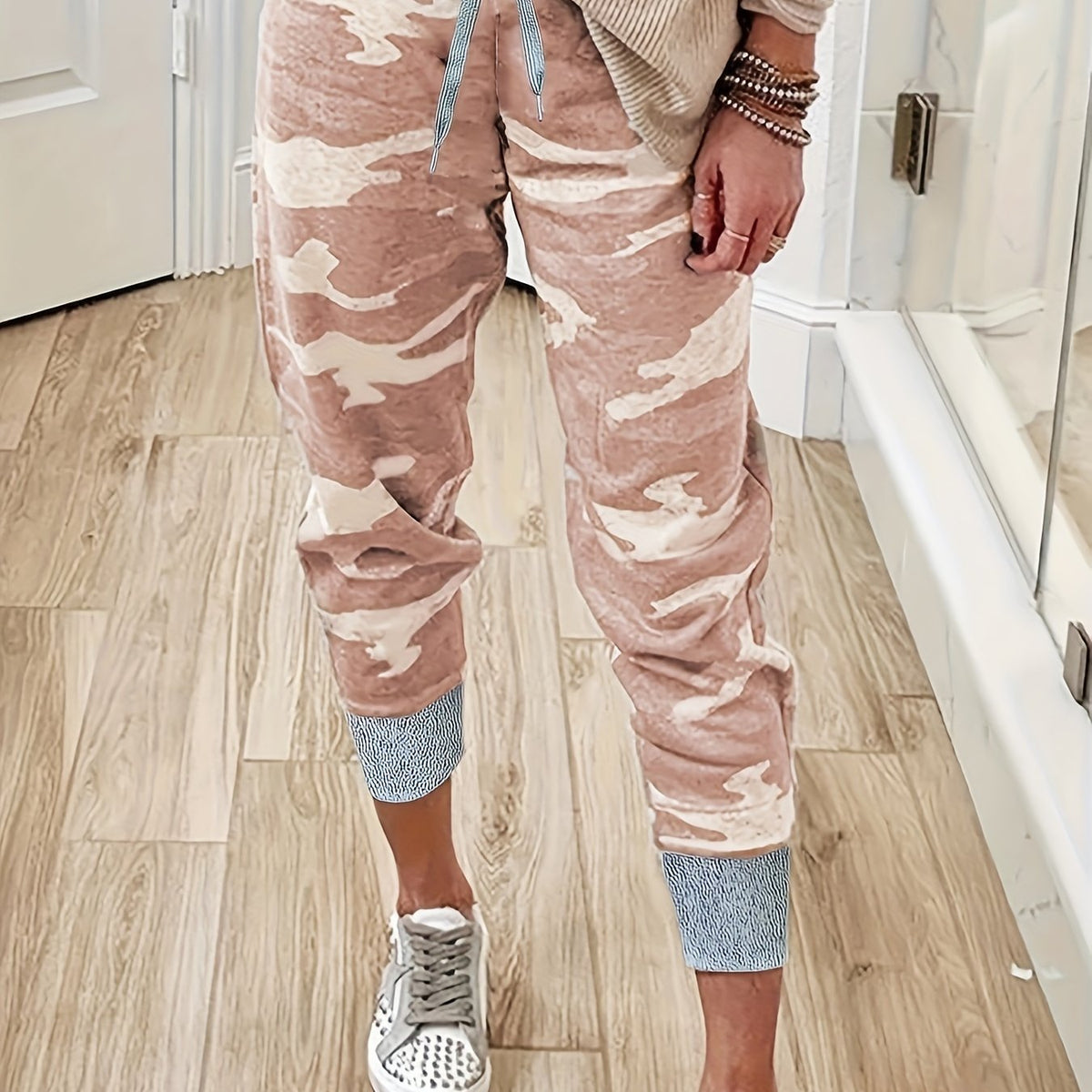 Women's Plus Camo Drawstring Elastic High Rise Jogger Trousers
