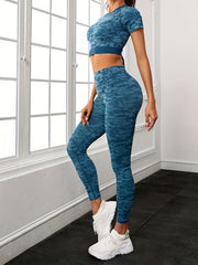 Seamless Yoga Set Crop Top & Butt Lifting Shorts